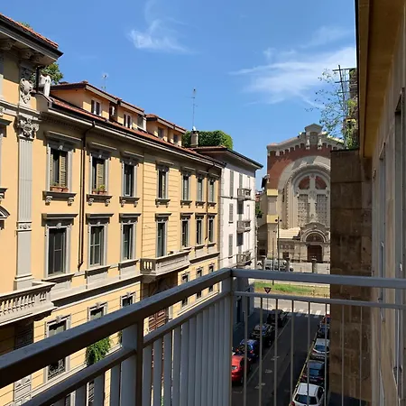 Pindemonte 2 Trilo Apartment Milan Exterior photo